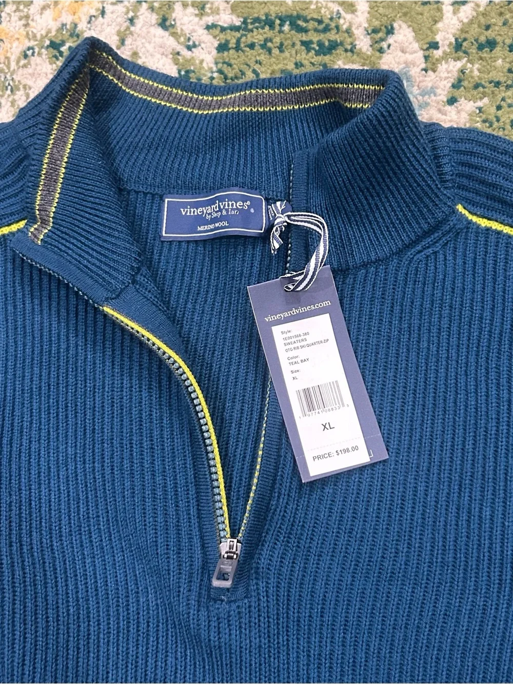 Vineyard Vines new tags